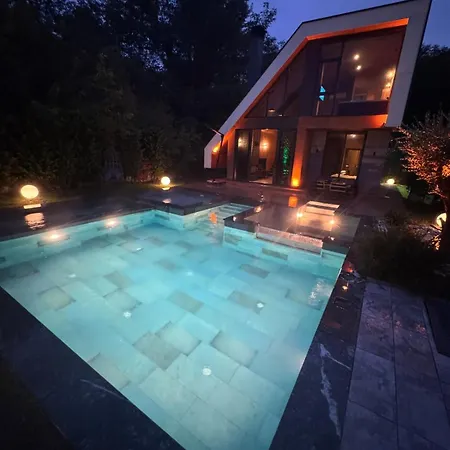 Villa Real *