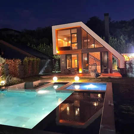 Real Villa *