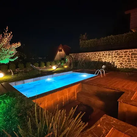 Real * Сапанча